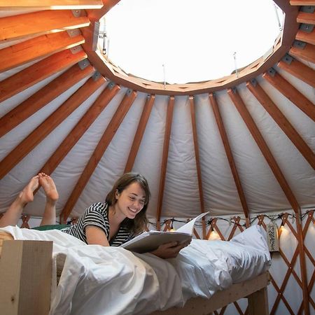 מלון Akaigawa The Yurts At Margo'S Garden, Kiroro מראה חיצוני תמונה