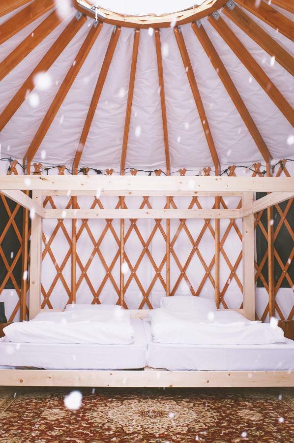 מלון Akaigawa The Yurts At Margo'S Garden, Kiroro מראה חיצוני תמונה