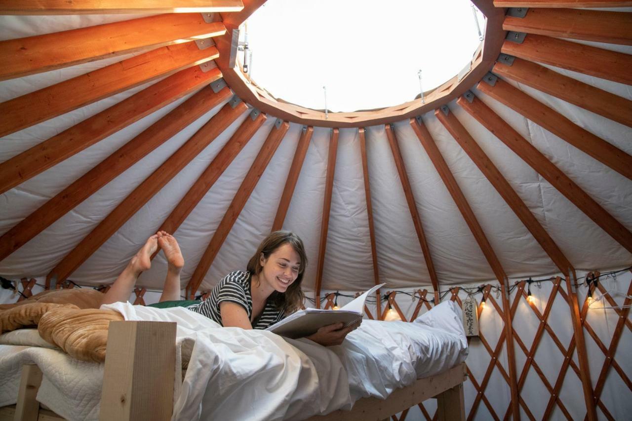 מלון Akaigawa The Yurts At Margo'S Garden, Kiroro מראה חיצוני תמונה
