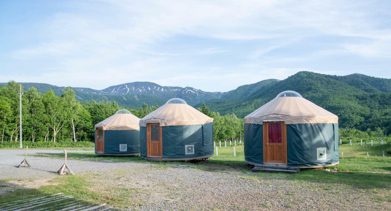 מלון Akaigawa The Yurts At Margo'S Garden, Kiroro מראה חיצוני תמונה